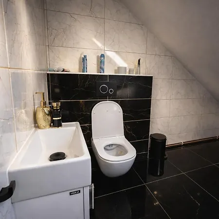 Villa Fleis - Jacuzzi Included *